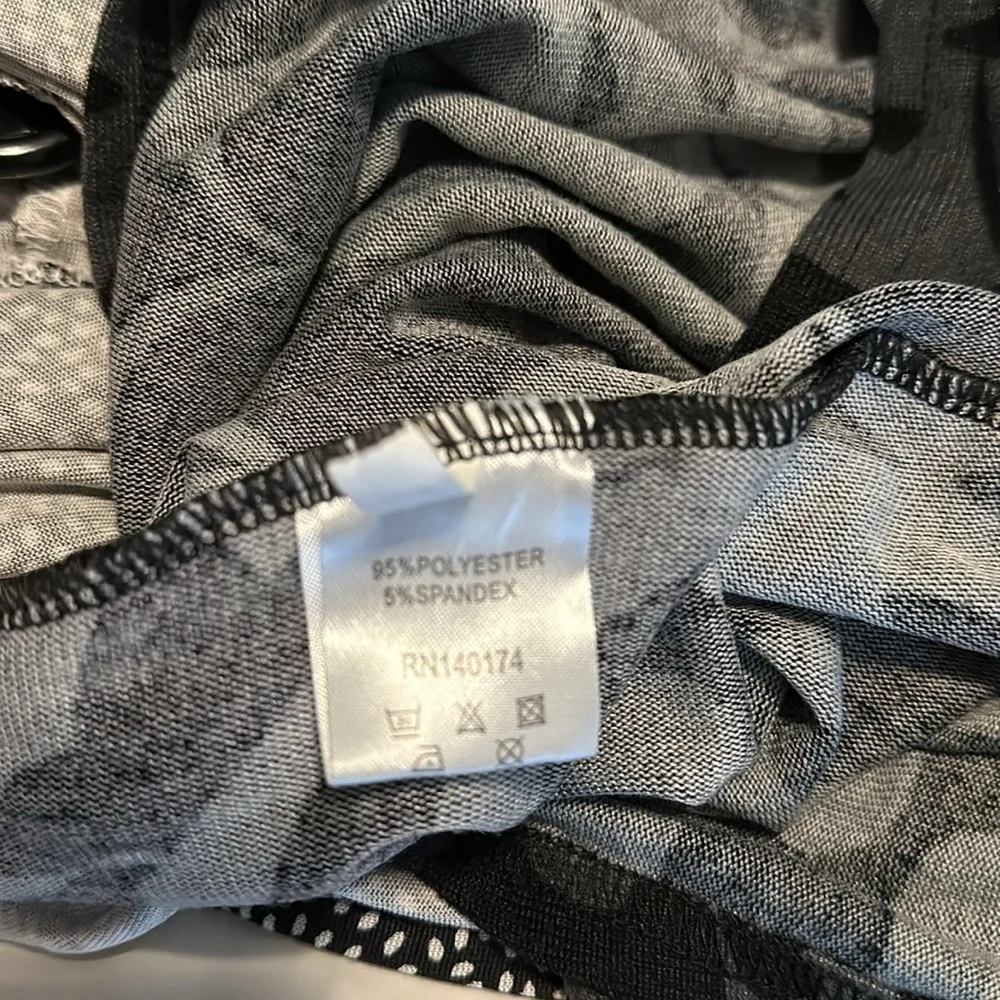 Reborn brand dress, size 1XL - Picture 3 of 3